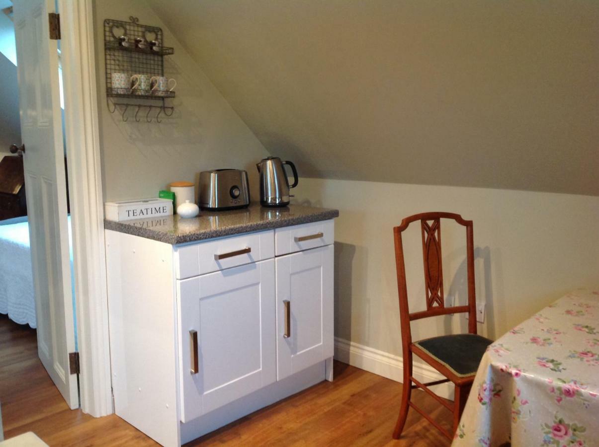 Field Cottage B&B Haywards Heath Dış mekan fotoğraf